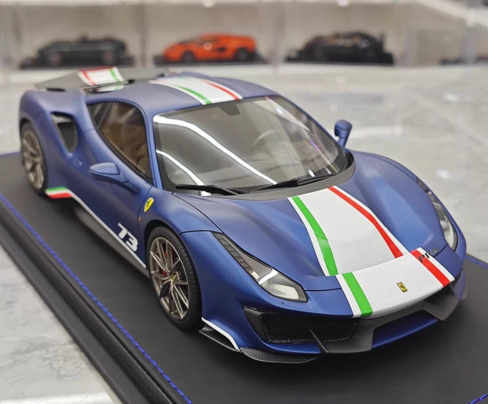 [BBR] 1:18 Ferrari 2019 488 Pista Coupe Blu Tour Tricolore Livery modellbil harts
