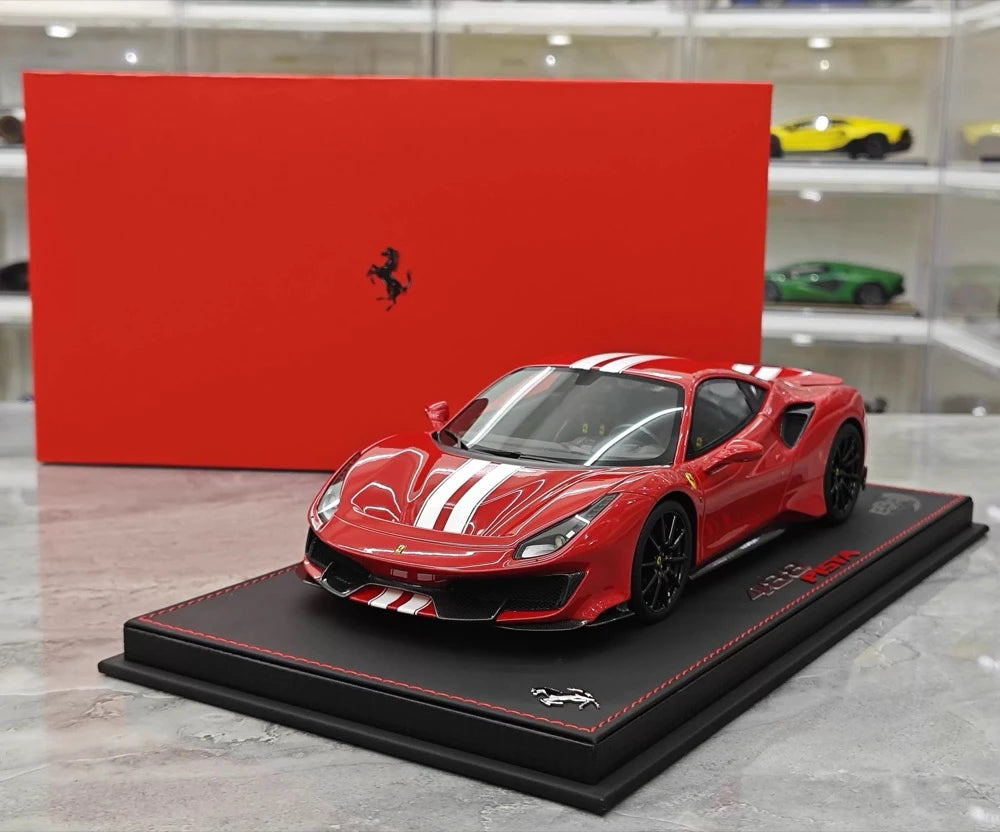 [BBR] 1:18 Ferrari 2019 488 Pista Coupe Rosso Corsa Bianco Stripe Model Car Resin