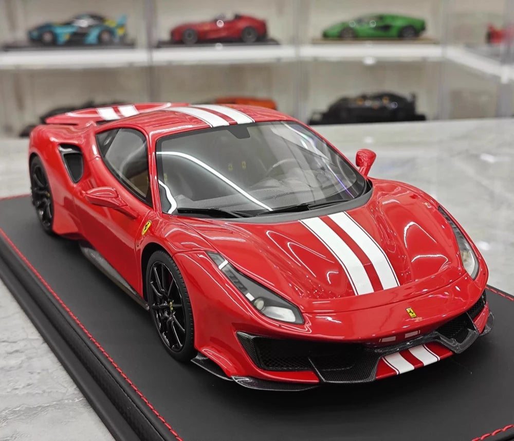 [BBR] 1:18 Ferrari 2019 488 Pista Coupe Rosso Corsa Bianco Stripe Model Car Resin