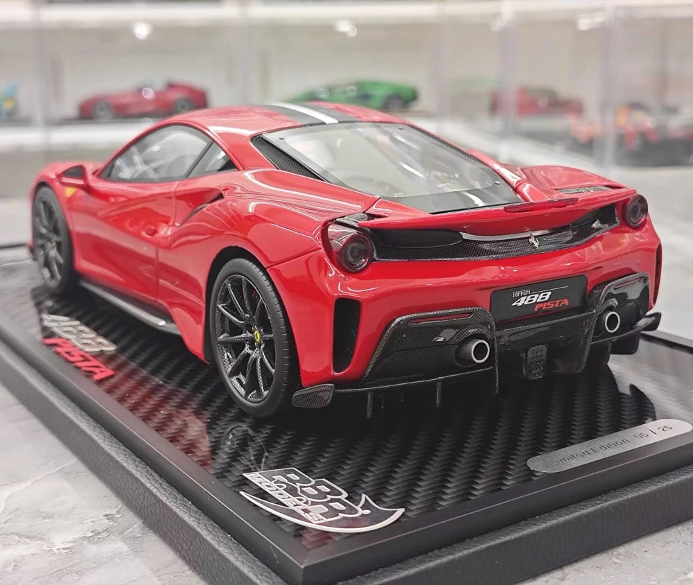 [BBR] 1:18 Ferrari 2019 488 Pista Coupe Rosso Corsa Nero/Argento Stripe Model Car Resin