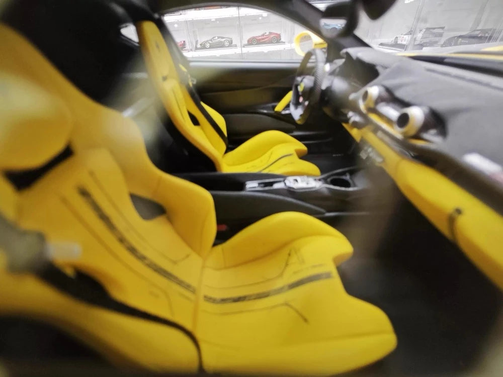 [BBR] 1:18 Ferrari 2021 812 Competizione Yellow Signature Edition Model Car Resin