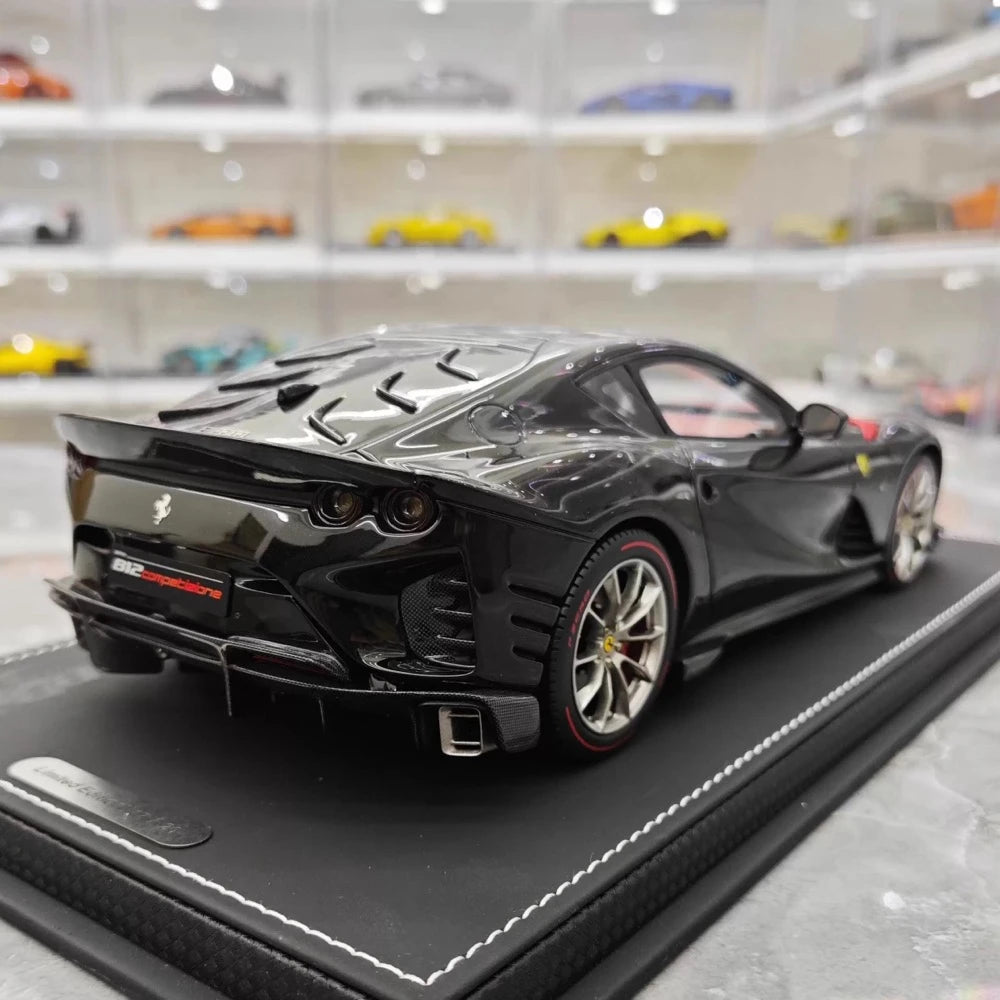[BBR] 1:18 Ferrari 2022 812 Competizione Aperta nero Rosso Stripe modellino di auto resina