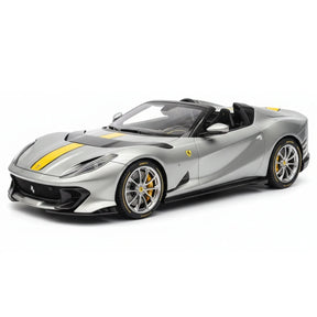 [BBR] 1:18 Ferrari 2022 812 Competizione Aperta silver Giallo Stripe modellbil resin