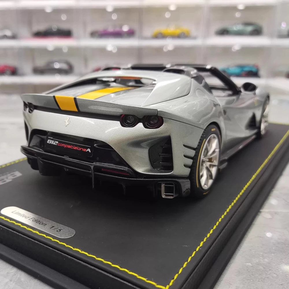 [BBR] 1:18 Ferrari 2022 812 Competizione Aperta Silver Giallo Stripe Model Car Resin