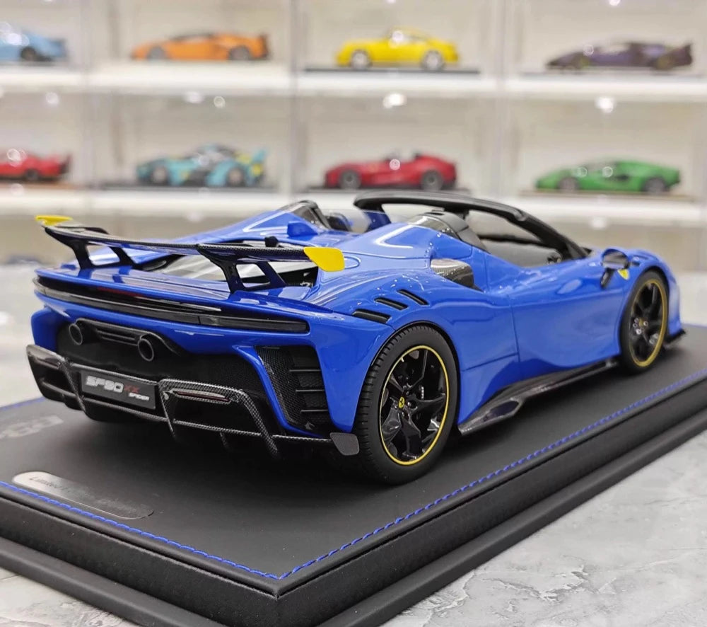 [BBR] 1:18 Ferrari 2023 SF90 XX Spider Glossy blu & giallo modellino di auto resina
