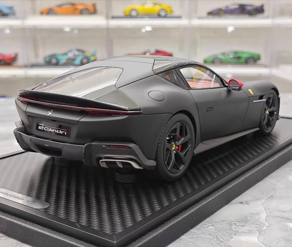 [BBR] 1:18 Ferrari 2024 12 Cilindri Coupe mat noir voiture miniature Resin