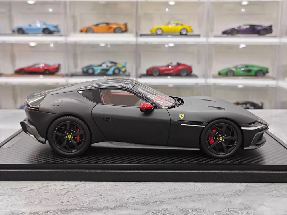 [BBR] 1:18 Ferrari 2024 12 Cilindri Coupe Matte Black Model Car Resin