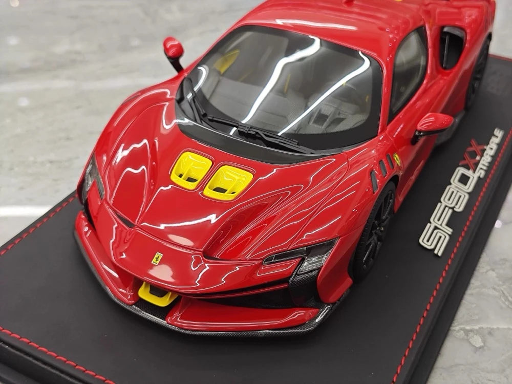 [BBR] 1:18 Ferrari 2024 SF90 XX Stradale Glossy Red & Yellow Model Car Resin