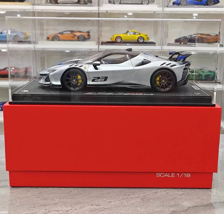 [BBR] 1:18 Ferrari 2024 SF90 XX Stradale glanzend zilver & zwart modelauto Hars