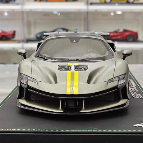 [BBR] 1:18 Ferrari 2024 SF90 XX Stradale mat groen & zwart modelauto Hars