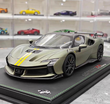 [BBR] 1:18 Ferrari 2024 SF90 XX Stradale mat groen & zwart modelauto Hars
