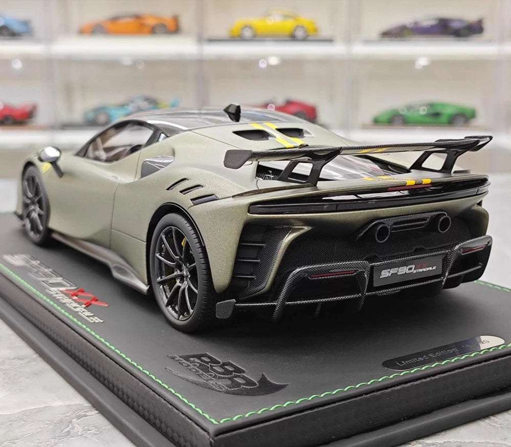 [BBR] 1:18 Ferrari 2024 SF90 XX Stradale Matte Green & Black Model Car Resin