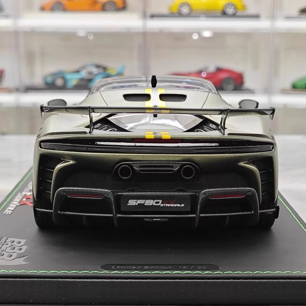 [BBR] 1:18 Ferrari 2024 SF90 XX Stradale Matte Green & Black Model Car Resin