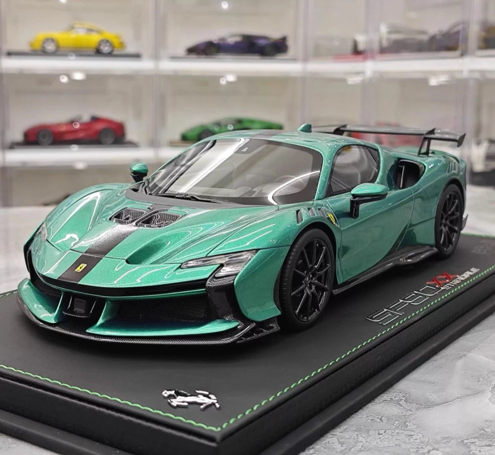 [BBR] 1:18 Ferrari 2024 SF90 XX Stradale Tiffany bleu & noir voiture miniature Resin