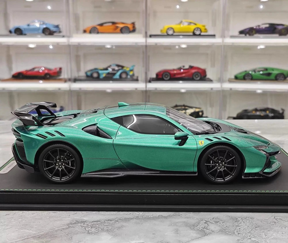 [BBR] 1:18 Ferrari 2024 SF90 XX Stradale Tiffany Blue & Black Model Car Resin