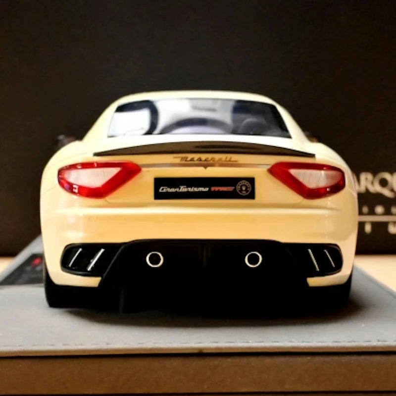 [BBR] 1:18 Maserati 2011 GranTurismo MC Stradale blanc voiture miniature Resin