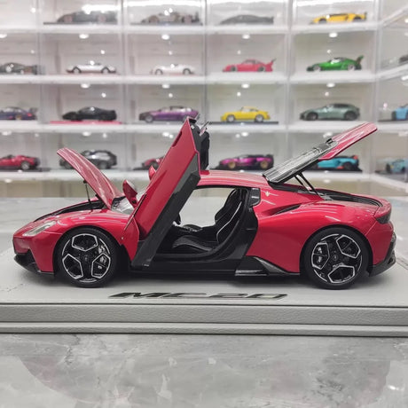 [BBR] 1:18 Maserati 2022 MC20 Red Model Car Die-Cast