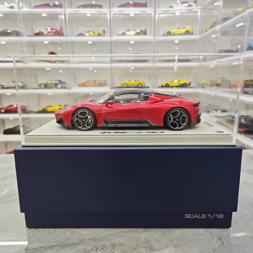 [BBR] 1:18 Maserati 2022 MC20 punainen ja musta Roof pienoismalli Hartsi