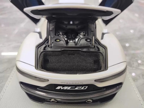 [BBR] 1:18 Maserati 2022 MC20 White Model Car Die-Cast