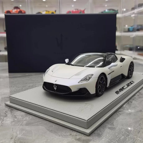[BBR] 1:18 Maserati 2022 MC20 White Model Car Die-Cast