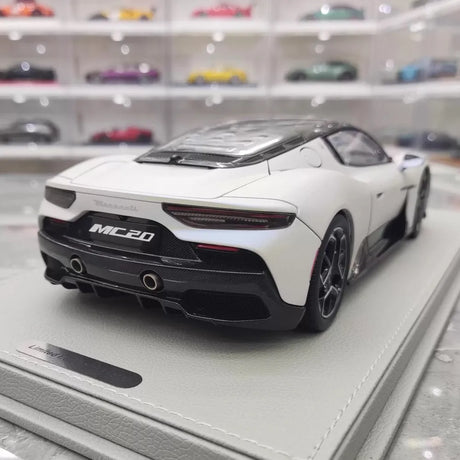[BBR] 1:18 Maserati 2022 MC20 White Model Car Die-Cast