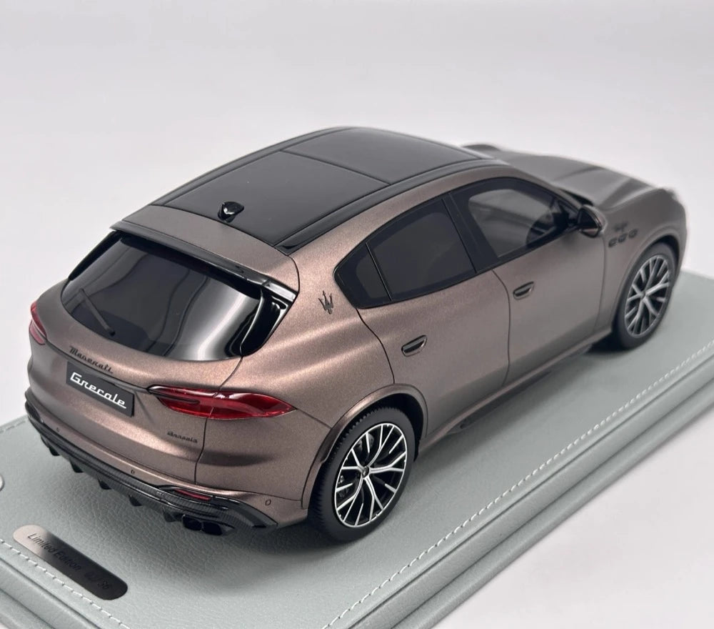 [BBR] 1:18 Maserati 2023 Grecale Trofeo marron voiture miniature Resin