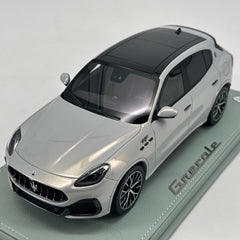 [BBR] 1:18 Maserati 2023 Grecale Trofeo argento modellino di auto resina