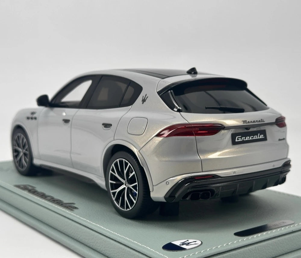 [BBR] 1:18 Maserati 2023 Grecale Trofeo argento modellino di auto resina