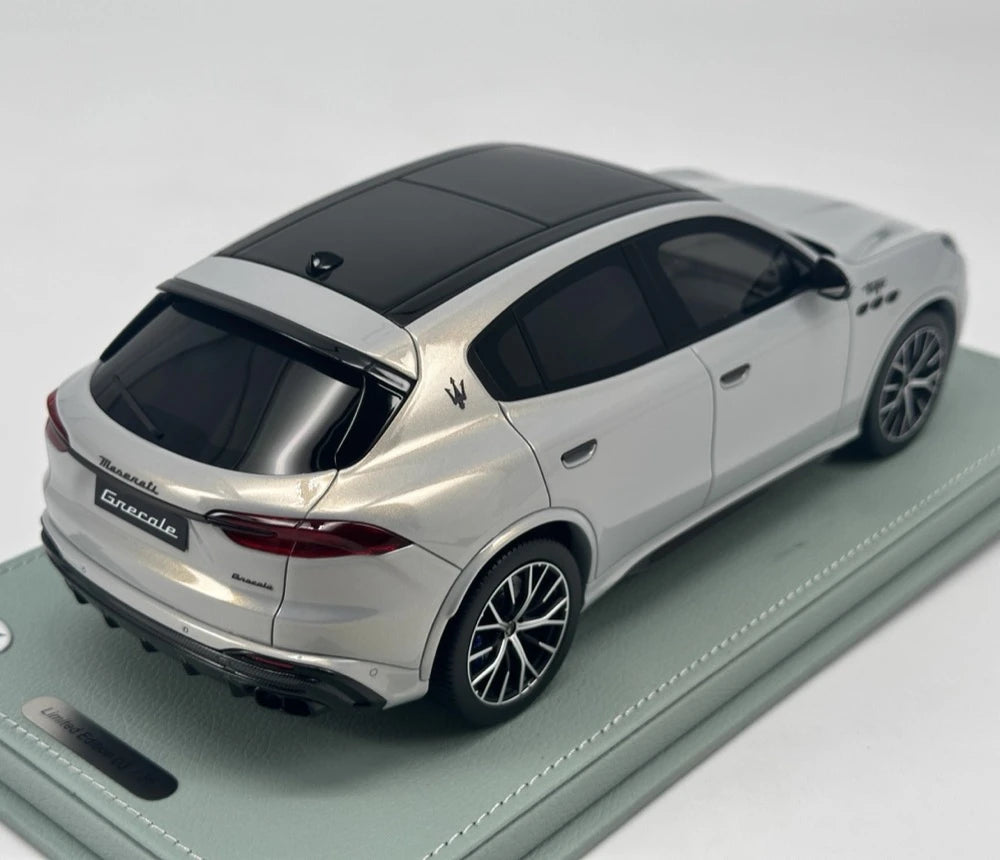 [BBR] 1:18 Maserati 2023 Grecale Trofeo argento modellino di auto resina