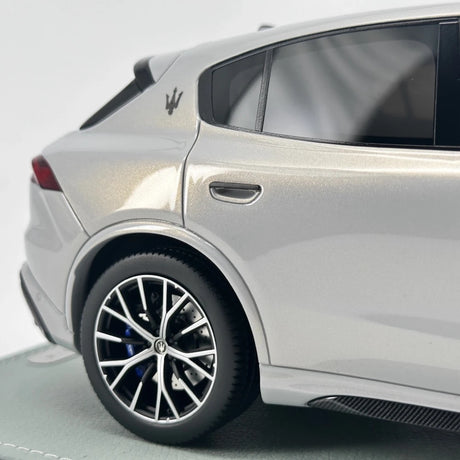 [BBR] 1:18 Maserati 2023 Grecale Trofeo Silver Model Car Resin