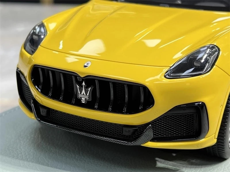 [BBR] 1:18 Maserati 2023 Grecale Trofeo giallo modellino di auto resina