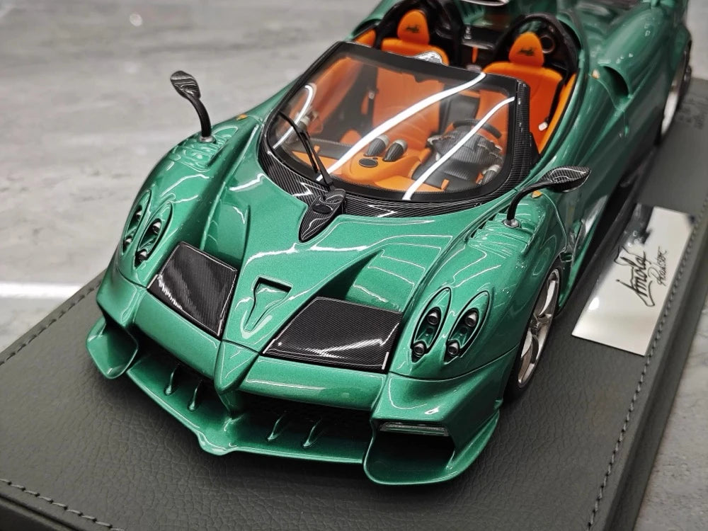 [BBR] 1:18 Pagani 2020 Imola Roadster Green Model Car Resin