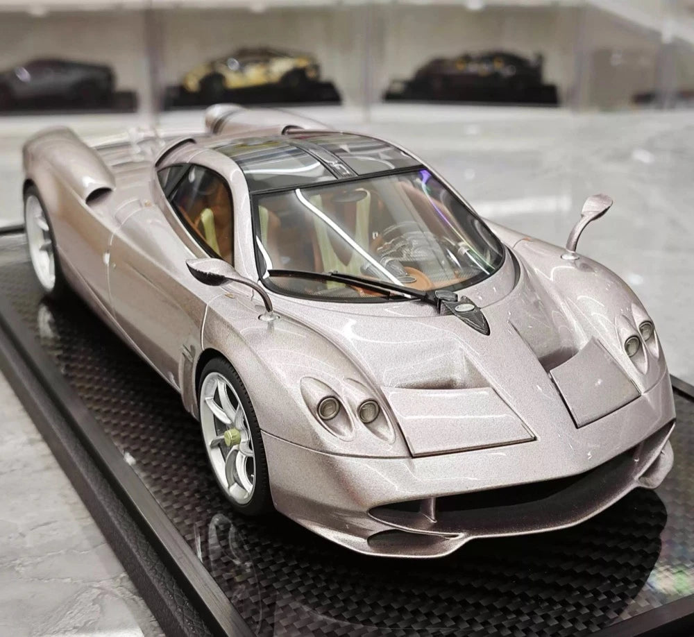 [BBR] 1:18 Pagani 2022 Huayra Codalunga rosa modellino di auto resina