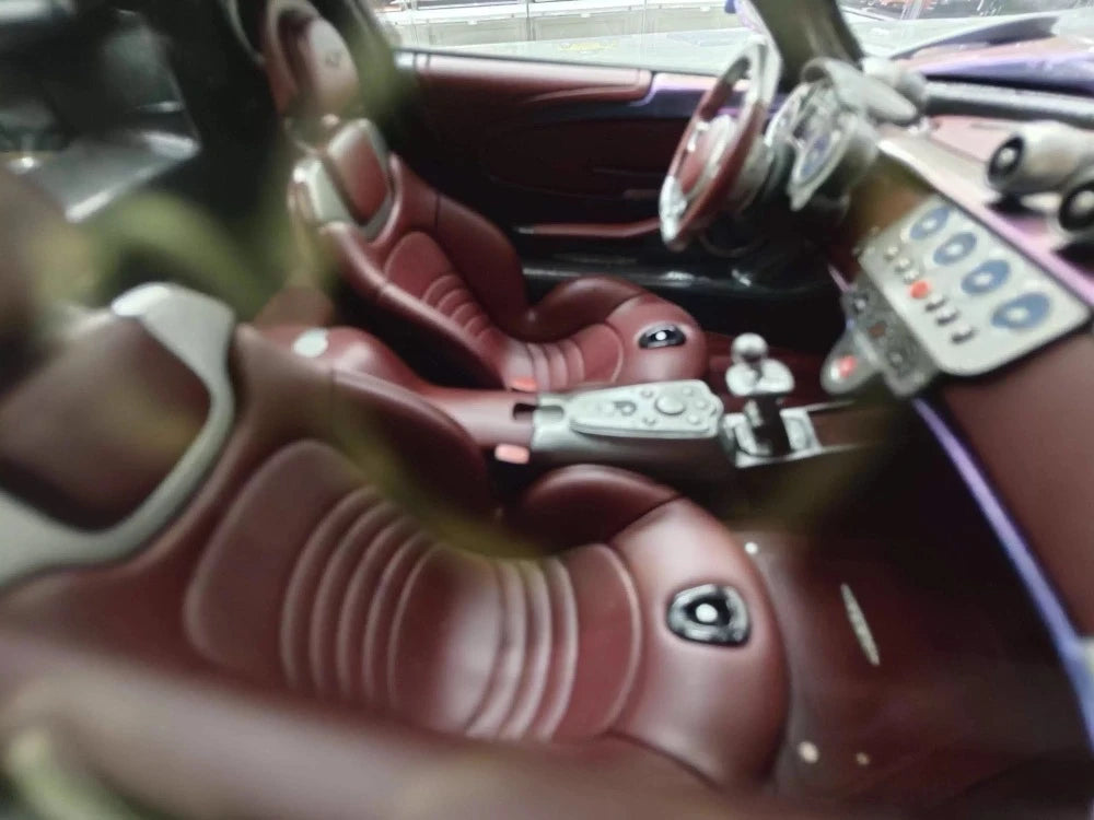 [BBR] 1:18 Pagani 2023 Utopia Gradient モデルカー レジン