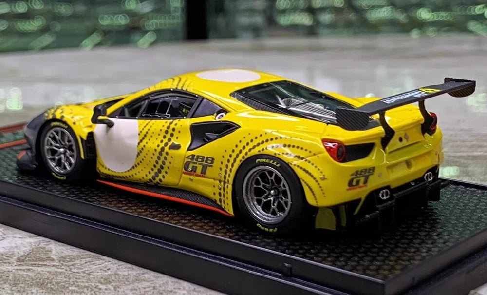 [BBR] 1:43 Ferrari 2020 488 GT Modificata giallo modellino di auto resina