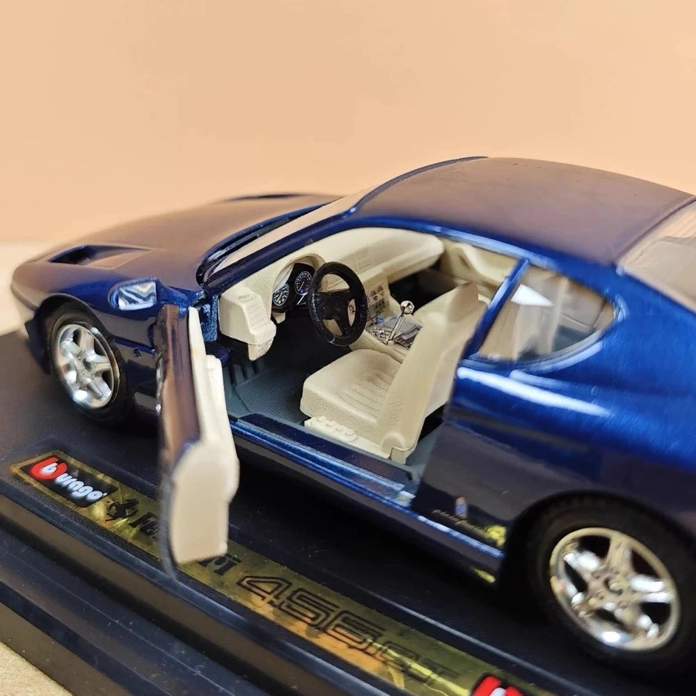 [Bburago] 1:24 Ferrari 1992 456 GT ブルー モデルカー Die-Cast