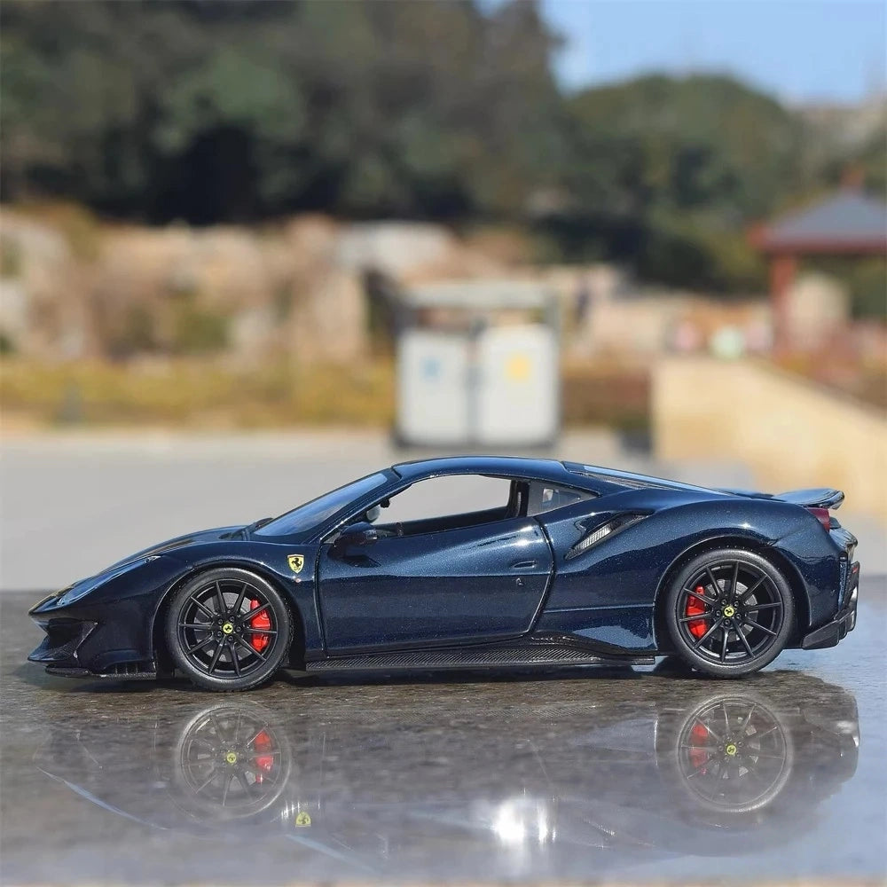[Bburago] 1:24 Ferrari 2015 488 Pista Black Model Car Die-Cast