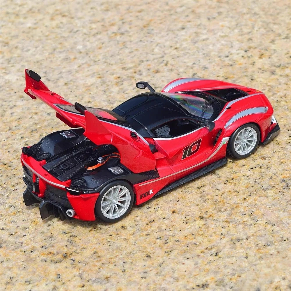 [Bburago] 1:24 Ferrari 2015 FXX K Red Model Car Die-Cast