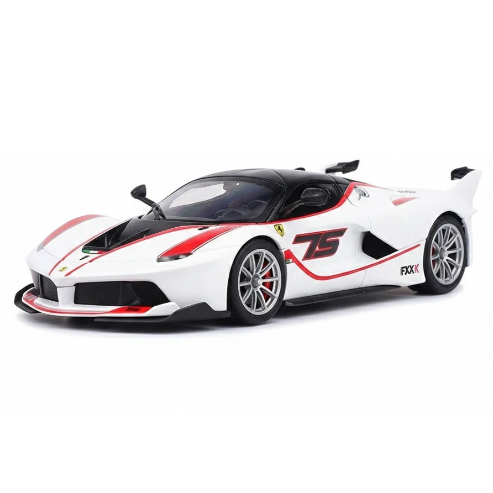 [Bburago] 1:24 Ferrari 2015 FXX K White Model Car Die-Cast