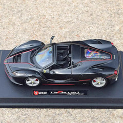 [Bburago] 1:24 Ferrari 2016 LaFerrari Aperta Black Model Car Die-Cast