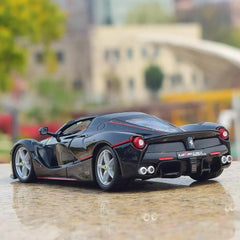 [Bburago] 1:24 Ferrari 2016 LaFerrari Aperta Black Model Car Die-Cast