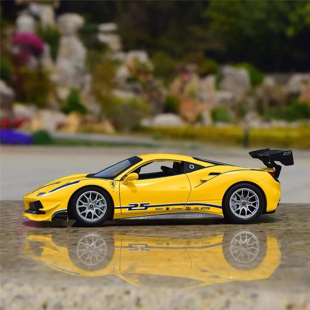 [Bburago] 1:24 Ferrari 2018 488 Challenge giallo modellino di auto Die-Cast