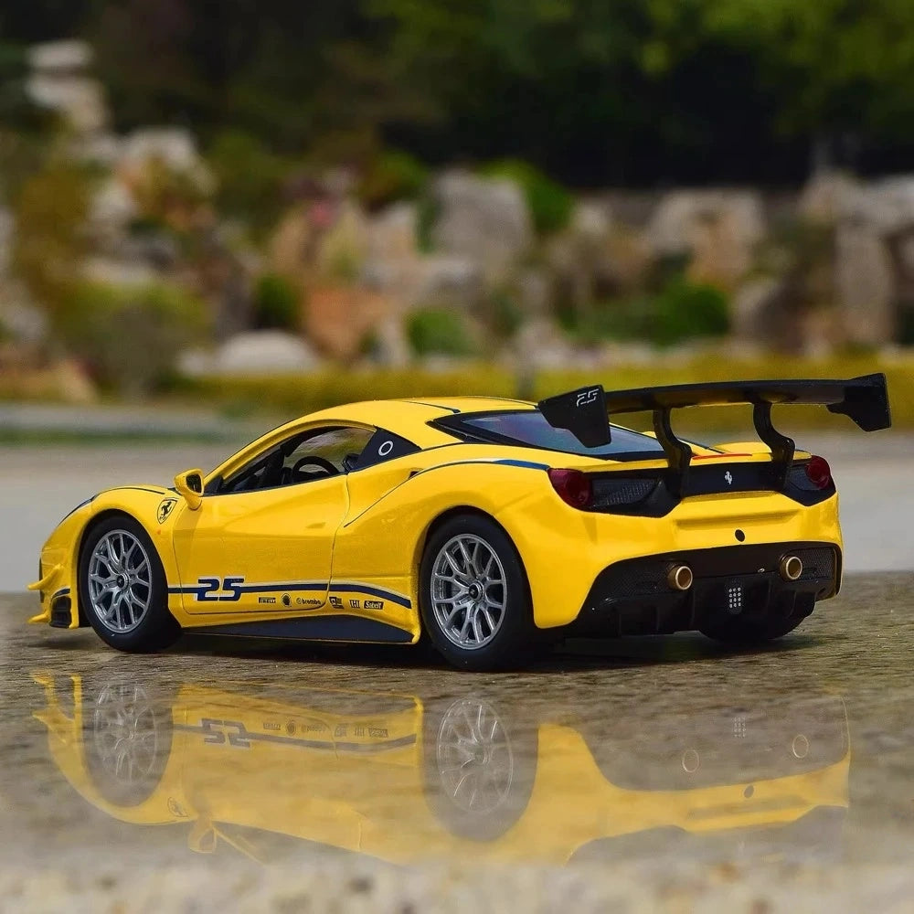 [Bburago] 1:24 Ferrari 2018 488 Challenge giallo modellino di auto Die-Cast
