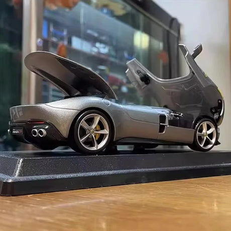 [Bburago] 1:24 Ferrari 2018 Monza SP1 zilver modelauto Die-Cast