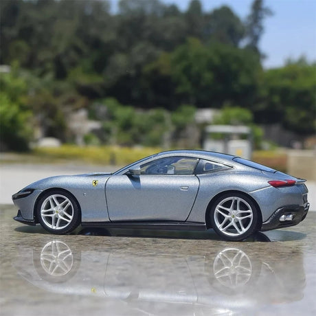 [Bburago] 1:24 Ferrari 2019 Roma Silver Model Car Die-Cast