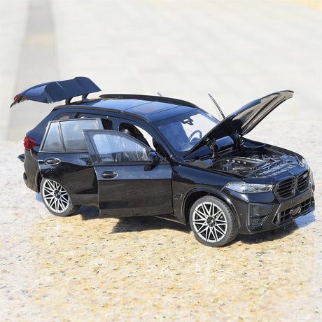 BMW 2020 X5 M Competition F95 zwart 1:24 – diecast displaymodel