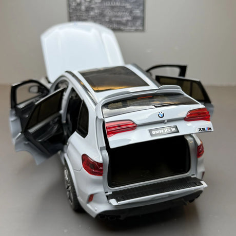 BMW 2020 X5 M Competition F95 grijs 1:24 – diecast displaymodel