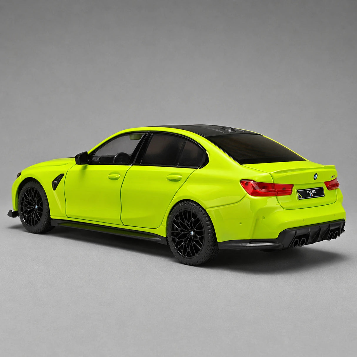 BMW 2021 M3 G80 Cyan 1:24 – diecast displaymodel