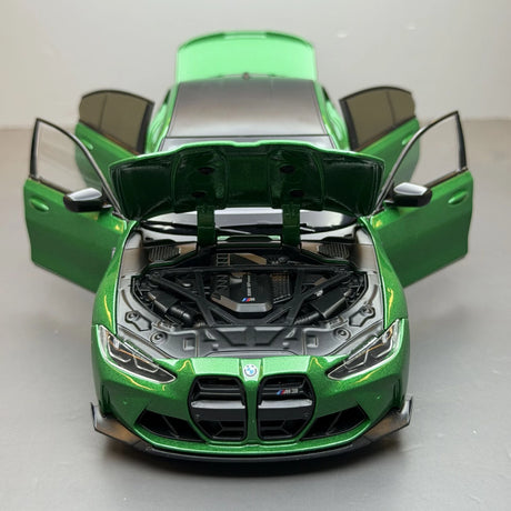 BMW 2021 M3 G80 groen 1:24 – diecast displaymodel