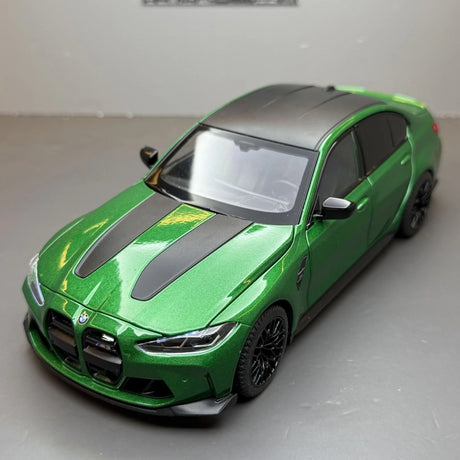 BMW 2021 M3 G80 groen 1:24 – diecast displaymodel